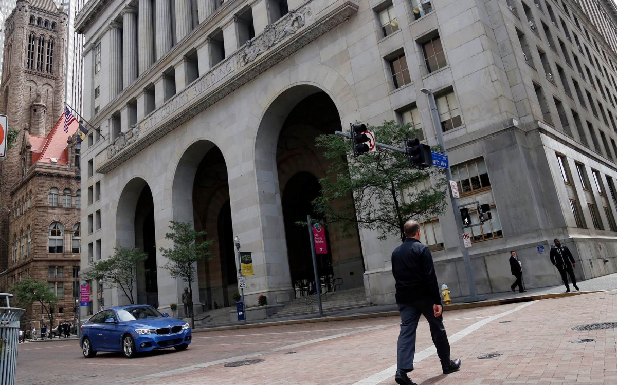 The Pittsburgh City-County building on Forbes Avenue. (Photo by Ryan Loew/PublicSource)