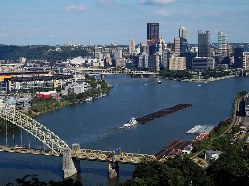 image of pittsburgh skyline and rivers